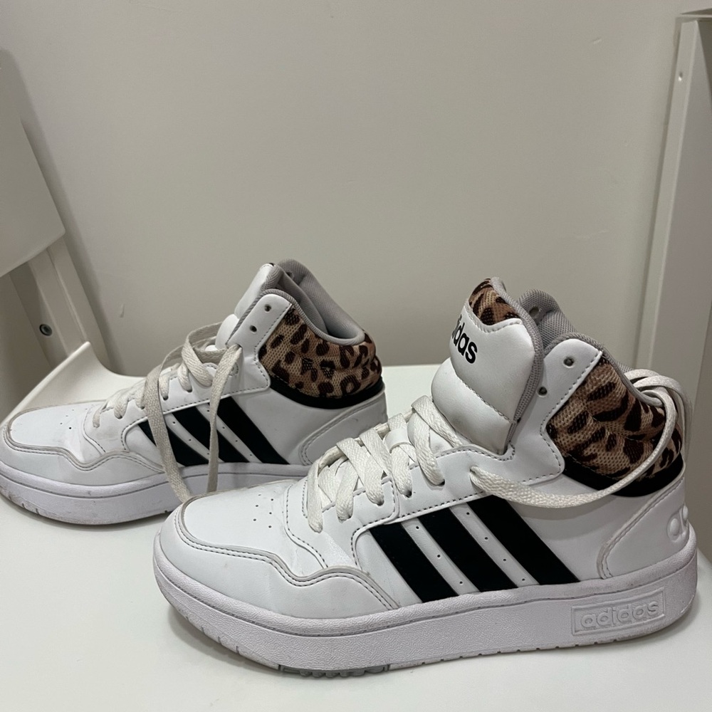 adidas size 5.5